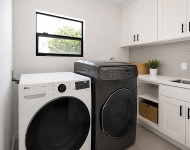 11439 Chenault Street - Photo Thumbnail 31