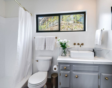9234 Kinglet Drive - Photo Thumbnail 18