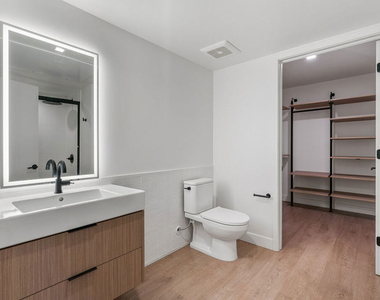 10700 Tabor Street - Photo Thumbnail 8