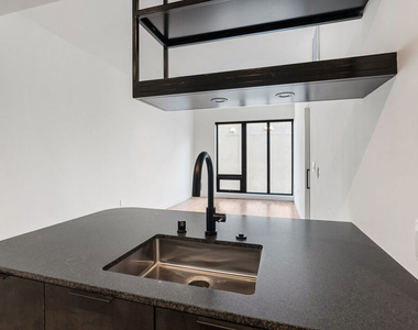 10700 Tabor Street - Photo Thumbnail 4