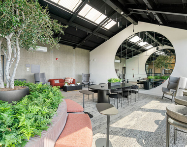 10700 Tabor Street - Photo Thumbnail 16