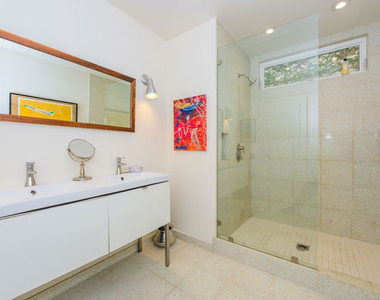241 Rees Street - Photo Thumbnail 31