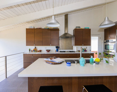 241 Rees Street - Photo Thumbnail 10