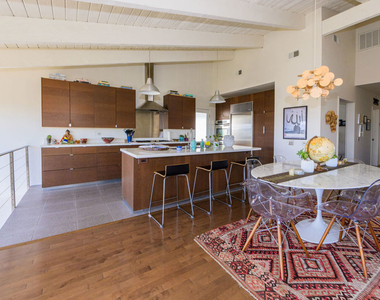 241 Rees Street - Photo Thumbnail 9