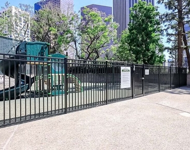 800 W 1st Street - Photo Thumbnail 35