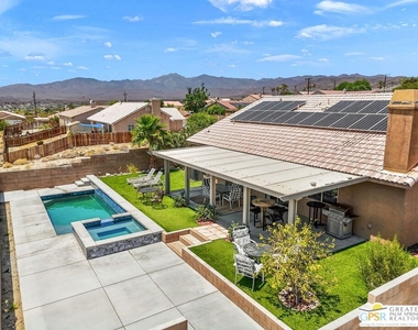 67365 Desert View Avenue - Photo Thumbnail 2