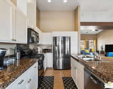 67365 Desert View Avenue - Photo Thumbnail 20