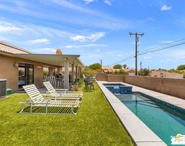 67365 Desert View Avenue - Photo Thumbnail 41