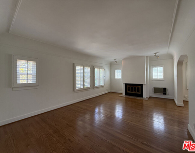 1249 S Tremaine Avenue - Photo Thumbnail 6