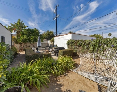 1249 S Tremaine Avenue - Photo Thumbnail 31
