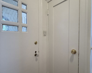 1249 S Tremaine Avenue - Photo Thumbnail 2