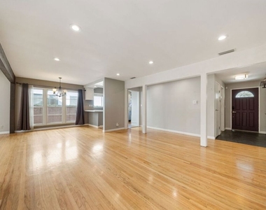 13453 Debby Street - Photo Thumbnail 12