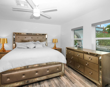 49340 Sunrose Lane - Photo Thumbnail 24