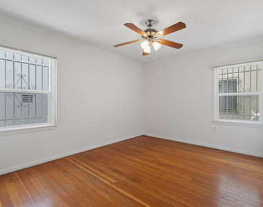 180 N Clark Drive - Photo Thumbnail 9