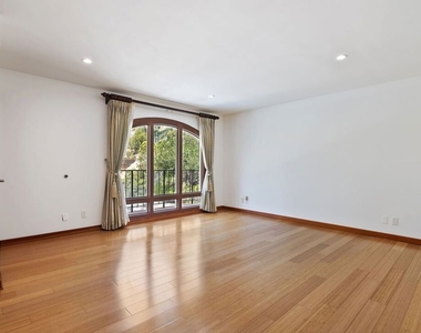 7863 Electra Drive - Photo Thumbnail 7