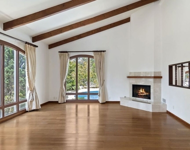 7863 Electra Drive - Photo Thumbnail 1