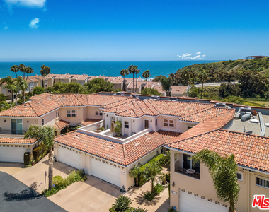 23949 De Ville Way - Photo Thumbnail 22