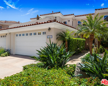 23949 De Ville Way - Photo Thumbnail 2