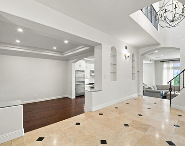 23949 De Ville Way - Photo Thumbnail 17