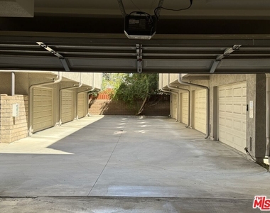 804 N Kenilworth Avenue - Photo Thumbnail 21