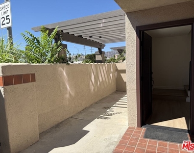 804 N Kenilworth Avenue - Photo Thumbnail 4