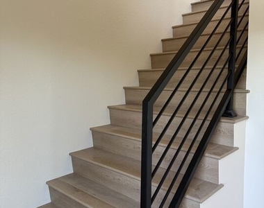 804 N Kenilworth Avenue - Photo Thumbnail 6