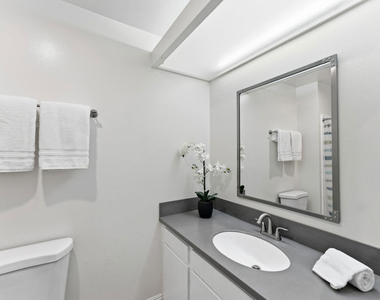2470 Bolker Drive - Photo Thumbnail 9
