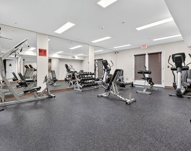 3740 Santa Rosalia Drive - Photo Thumbnail 10