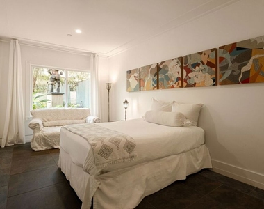 7770 Firenze Avenue - Photo Thumbnail 22