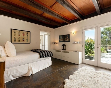 7770 Firenze Avenue - Photo Thumbnail 19