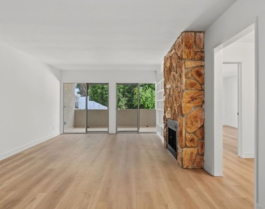 16169 W Sunset Boulevard - Photo Thumbnail 4