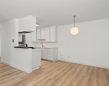 16169 W Sunset Boulevard - Photo Thumbnail 8