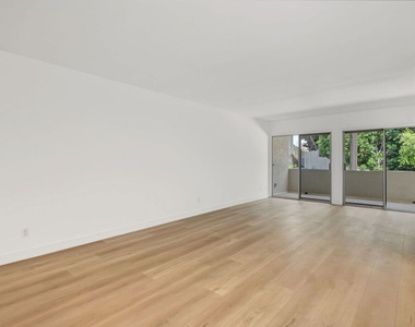 16169 W Sunset Boulevard - Photo Thumbnail 1