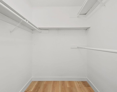 16169 W Sunset Boulevard - Photo Thumbnail 16
