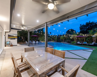 4629 Cerro Verde Place - Photo Thumbnail 27