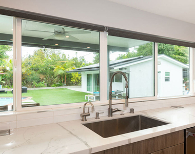 4629 Cerro Verde Place - Photo Thumbnail 8