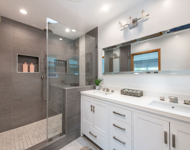 4629 Cerro Verde Place - Photo Thumbnail 46