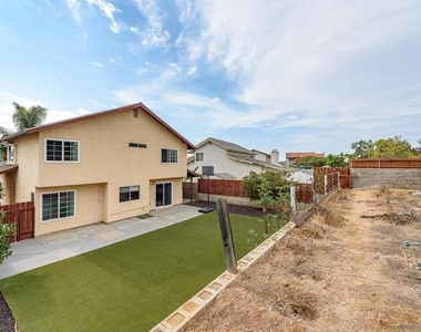 1045 Fuchsia Lane - Photo Thumbnail 30