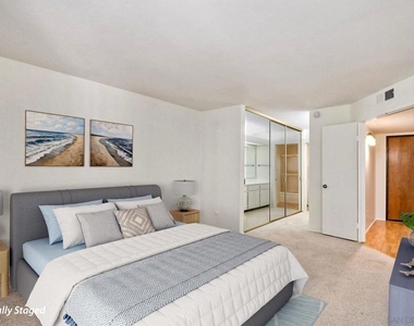 17637 Pomerado Road - Photo Thumbnail 10