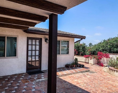 1286 Otono St - Photo Thumbnail 2