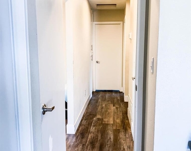 1286 Otono St - Photo Thumbnail 21
