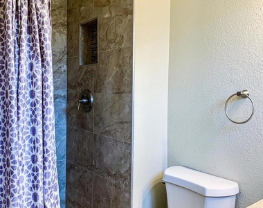 1286 Otono St - Photo Thumbnail 18