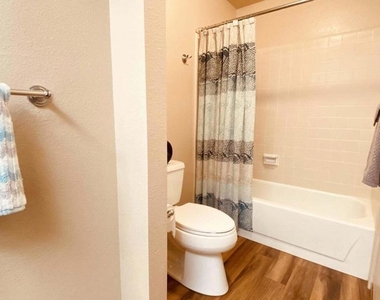 3630 Raincloud Court - Photo Thumbnail 27