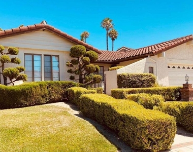 3630 Raincloud Court - Photo Thumbnail 2