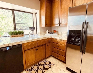 3630 Raincloud Court - Photo Thumbnail 16