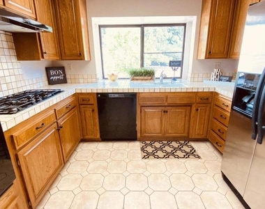 3630 Raincloud Court - Photo Thumbnail 15