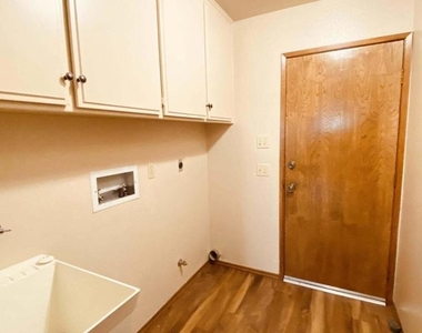 3630 Raincloud Court - Photo Thumbnail 30