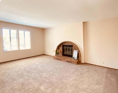 3630 Raincloud Court - Photo Thumbnail 9
