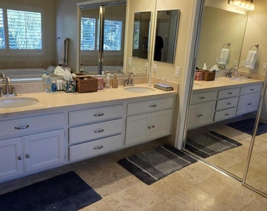 2792 Sandhurst Avenue - Photo Thumbnail 17