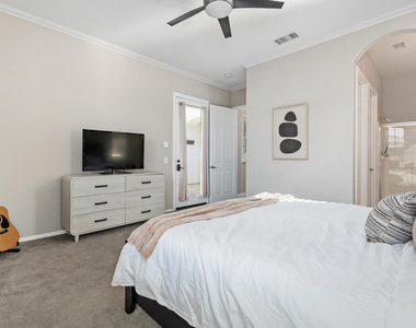 105 Rubino Court - Photo Thumbnail 31